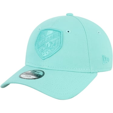 805 3 Panel Cap Hat Jockey 3 Colors Available with elastic closure at the back 805 3 Panel Cap Hat Jockey 3 Colors Available with elastic closure at the back